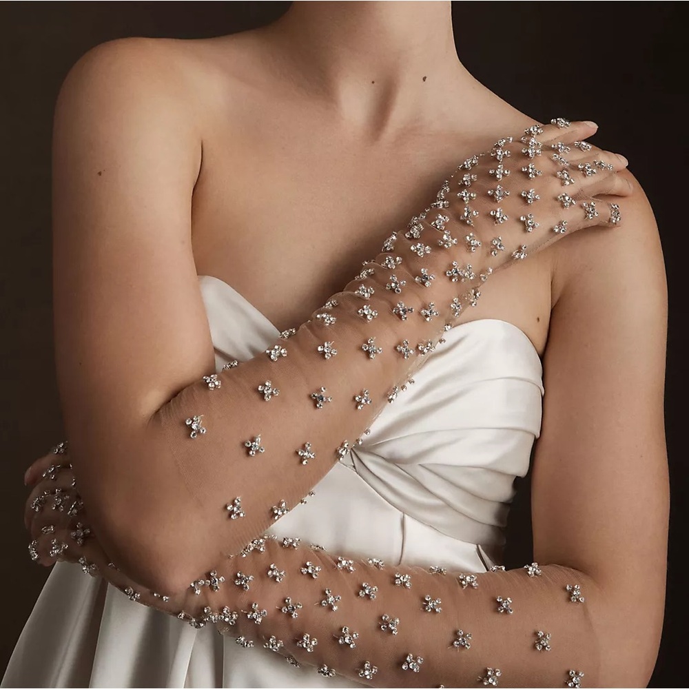 Blossom Veils Embellished Fingerless Gloves